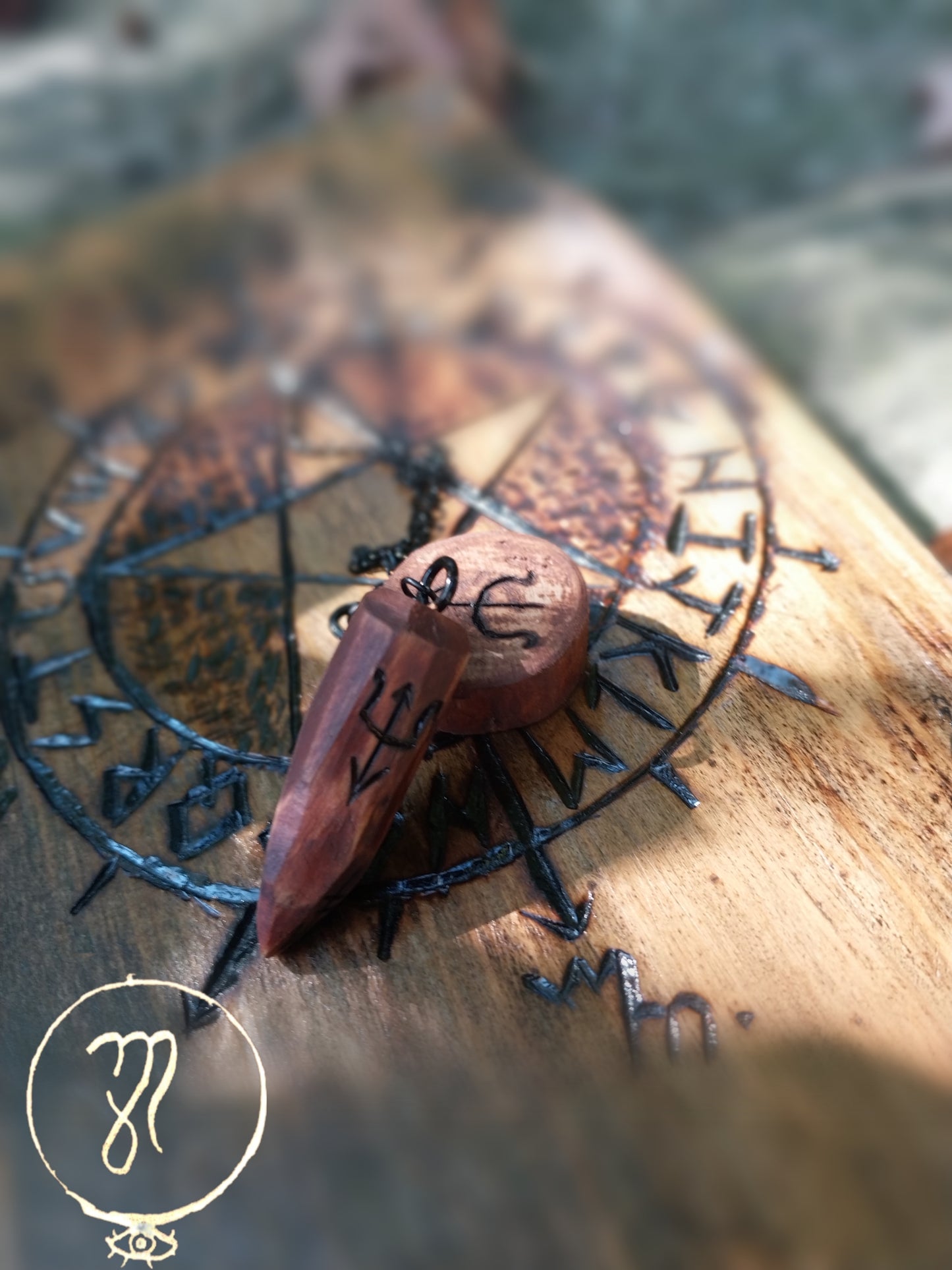Psychic Power, Small Wooden Decorative Pendulum